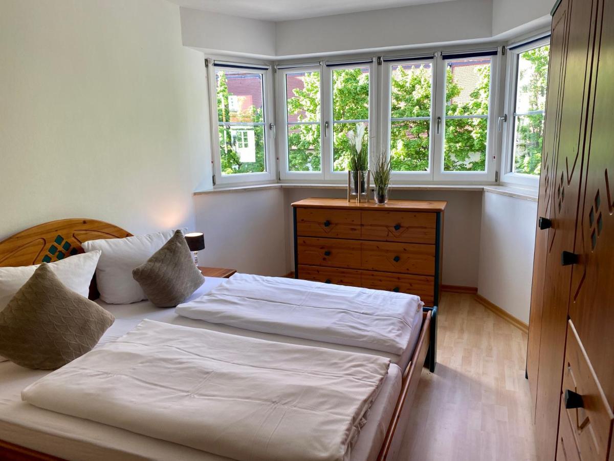 3 Zimmer Ferienwohnung Hellmairs ลันด์สแบร์กอัมเลคช์ ภายนอก รูปภาพ